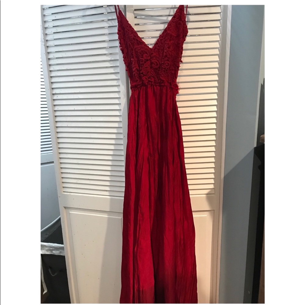 Backless red maxi dress